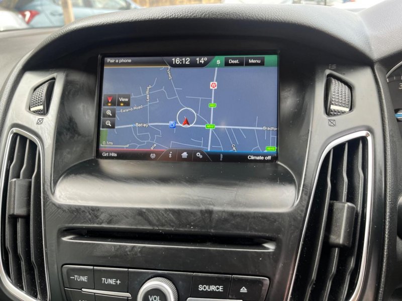 FORD FOCUS