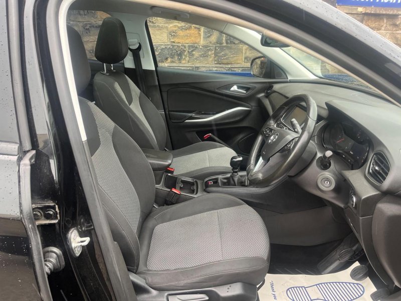VAUXHALL GRANDLAND X