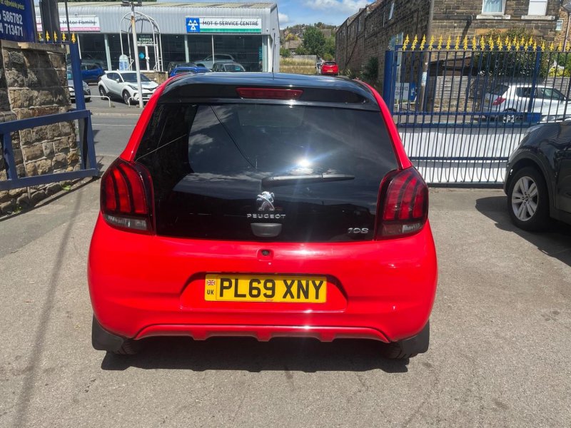 PEUGEOT 108